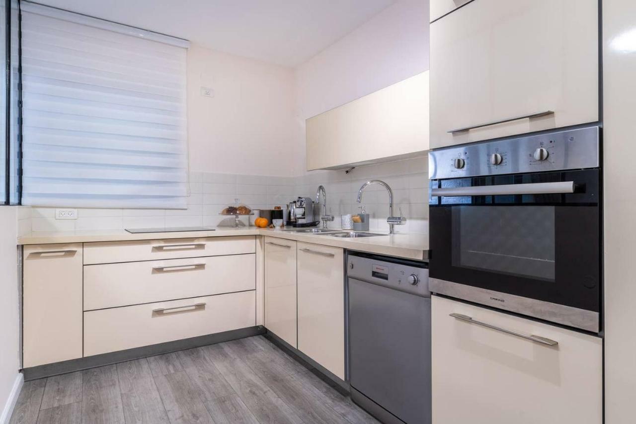 King David Residence Luxury 4 Bd/Pool/Gym/Parking Jeruzsálem Kültér fotó