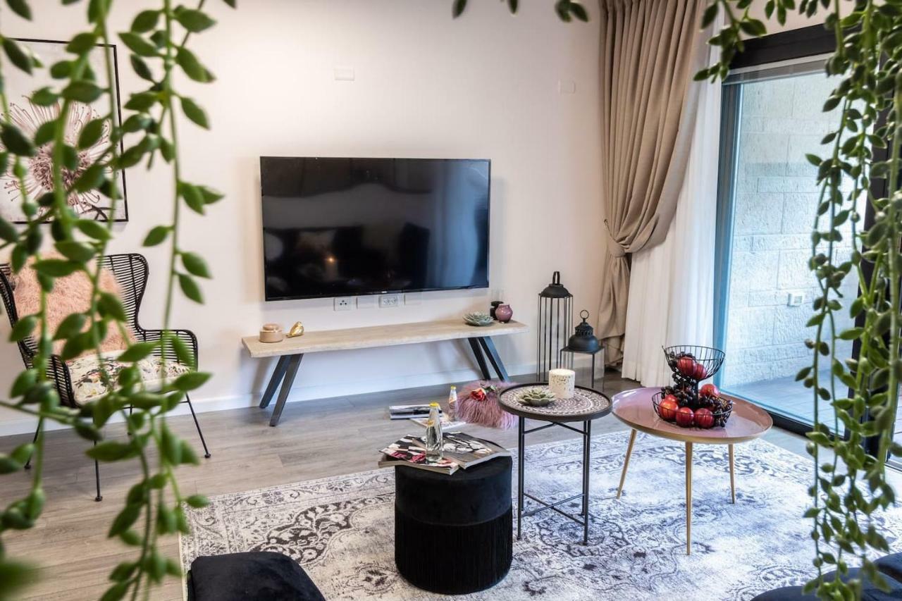 King David Residence Luxury 4 Bd/Pool/Gym/Parking Jeruzsálem Kültér fotó